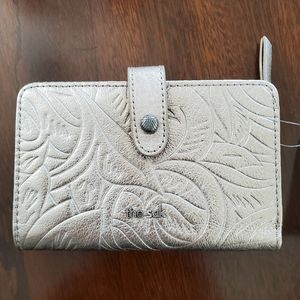 The Sak Leather Wallet in Pewter